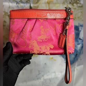 Coach Est. 1941 Horse and Carriage wristlet EUC​​​​​